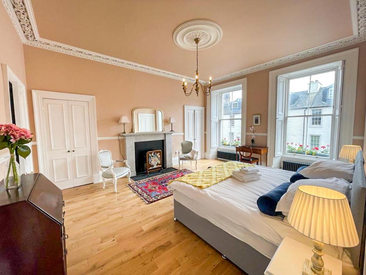 Remarkable 5Br Townhouse With Garden, Sleeps 12 EDI Eksteriør bilde
