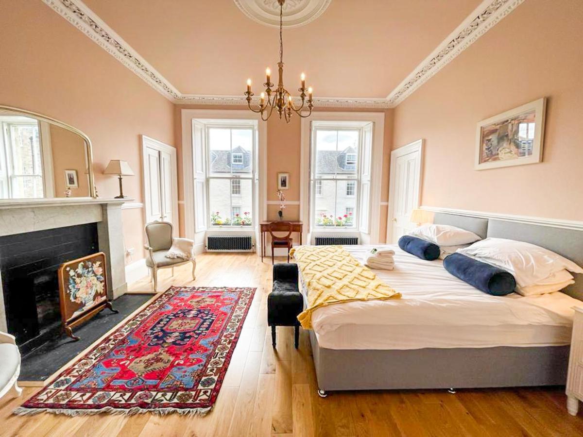 Remarkable 5Br Townhouse With Garden, Sleeps 12 EDI Eksteriør bilde